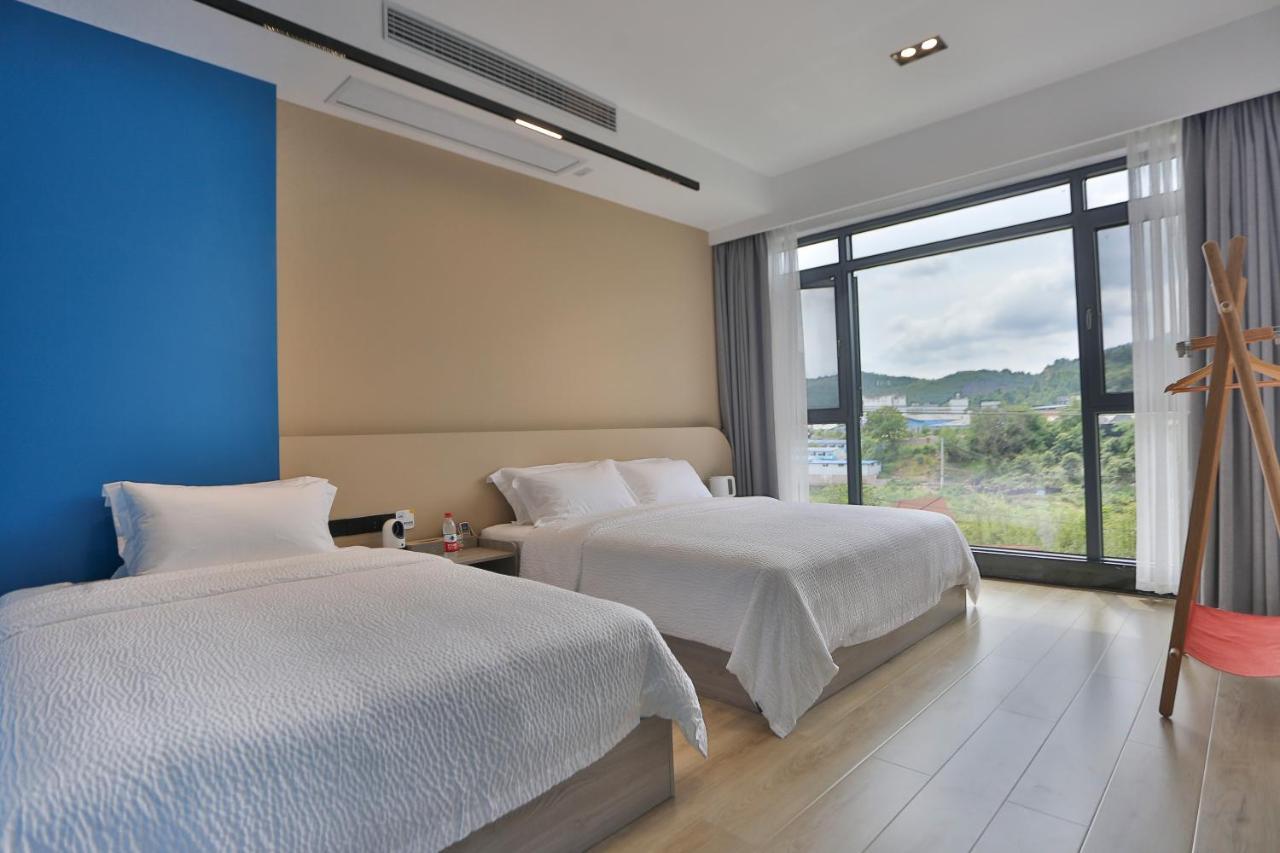 Heaven'S Gate Home Stay --Free Pick Up Service--Panoramic View Of Tianmen Mountain Zhangjiajie Bagian luar foto