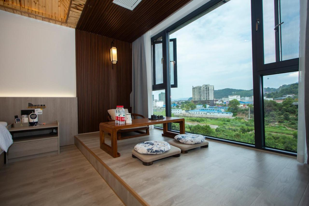 Heaven'S Gate Home Stay --Free Pick Up Service--Panoramic View Of Tianmen Mountain Zhangjiajie Bagian luar foto