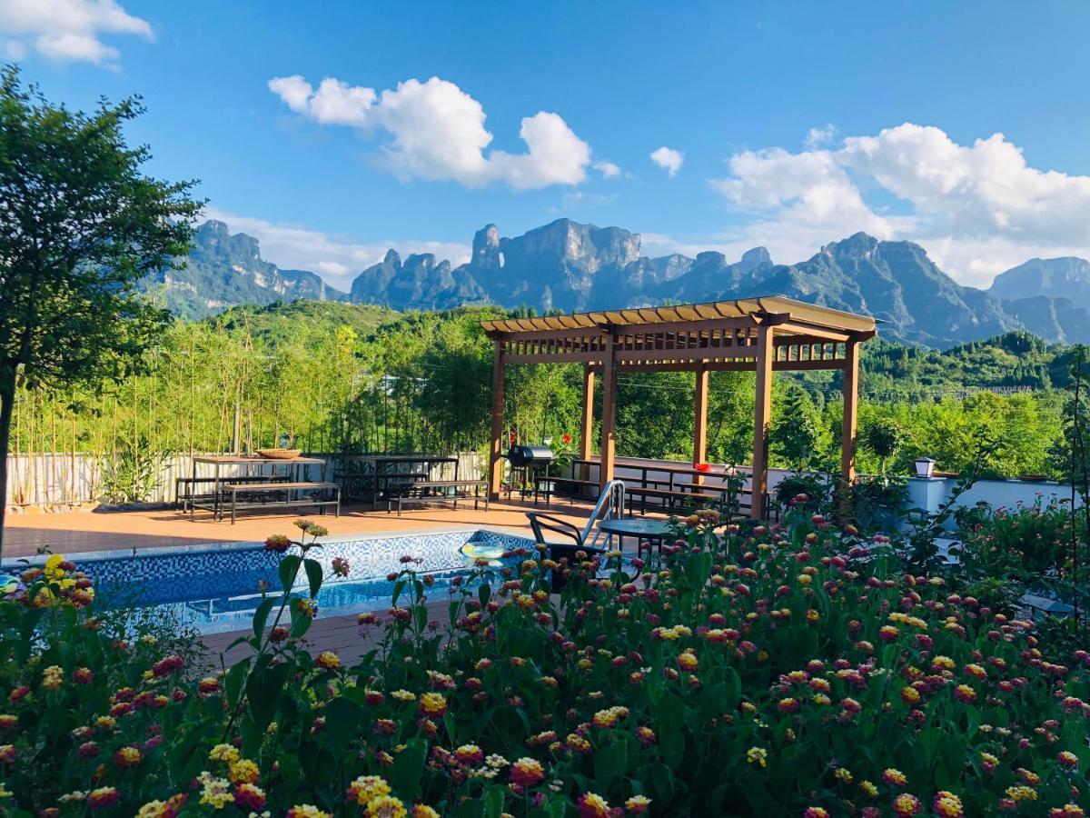 Heaven'S Gate Home Stay --Free Pick Up Service--Panoramic View Of Tianmen Mountain Zhangjiajie Bagian luar foto